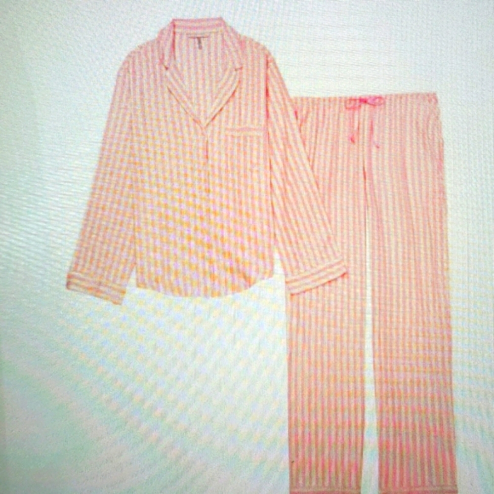 BNWT Victoria secret pajama set - Picture 4 of 4